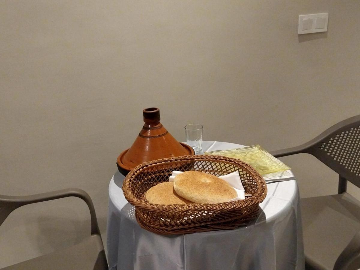 Beautiful Apartment Next To Airport Mohamed V Derroua エクステリア 写真